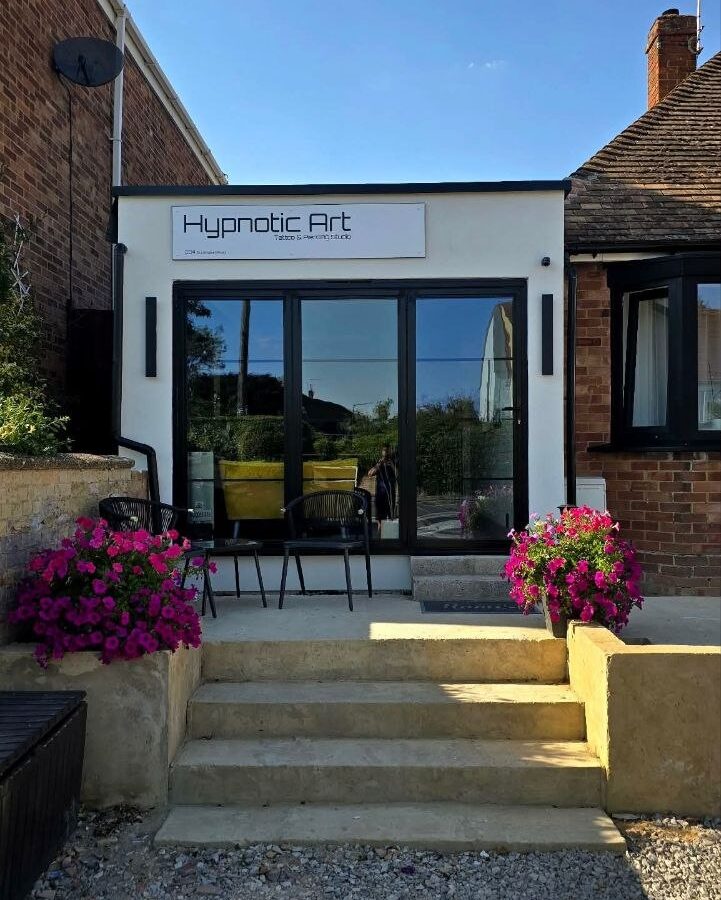 Hypnotic Art Tattoo Studio shopfront, Bletchley, Milton Keynes